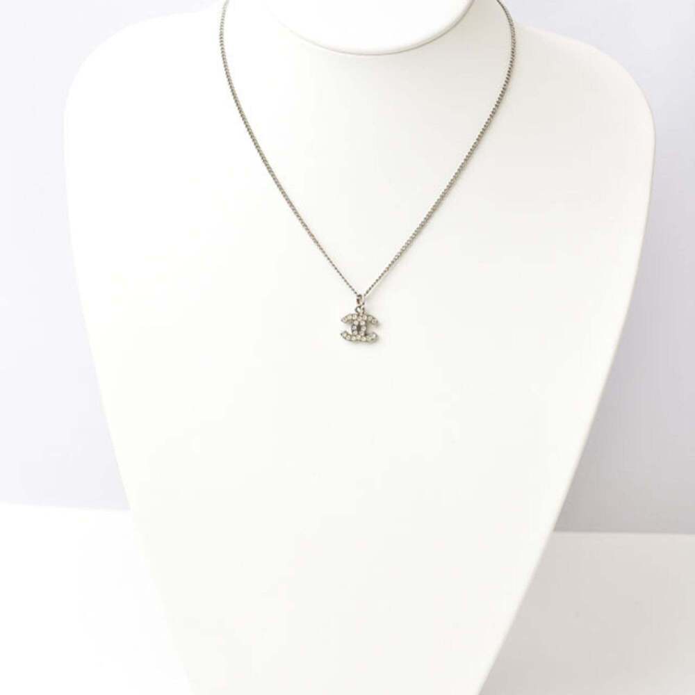 CHANEL Authentic White Logo Necklace - Picture 5 of 7